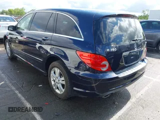 2009 Mercedes-Benz R 3.5L with VIN 4JGCB65E49A098144, listed as a IAAI auction lot 42027237 with 232,786 mi miles. Bid and sale history available at carsss.com. Image 3.