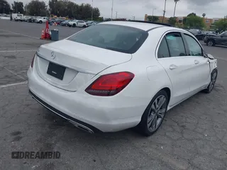 2020 Mercedes-Benz C 300 with VIN WDDWF8DB3LR541486, listed as a IAAI auction lot 42373056 with 107,914 mi miles and . Bid and sale history available at DreamBid. Image 4.