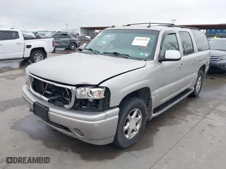 2004 GMC Yukon XL Denali with VIN 1GKFK66U34J270247, listed as a IAAI auction lot 41555598 with NaN miles. Bid and sale history available at carsss.com. Image 20.