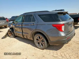 2022 Ford Explorer XLT z VIN 1FMSK7DH8NGC30777, wystawiony jako Copart lot #60958195 z przebiegiem 47 804 mil mil oraz Szkoda całkowita • Salvage title. Historia ofert i sprzedaży dostępna na DreamBid. Obrazek 2.