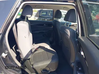 2019 Kia Sorento L with VIN 5XYPG4A38KG574269, listed as a IAAI auction lot 42003610 with 129,896 mi miles and . Bid and sale history available at DreamBid. Image 8.