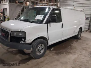 2007 GMC Savana Cargo Van Y3H Paratransit with VIN 1GTHG39U471175006, listed as a IAAI auction lot 41857640 with 295,886 mi miles. Bid and sale history available at carsss.com. Image 2.