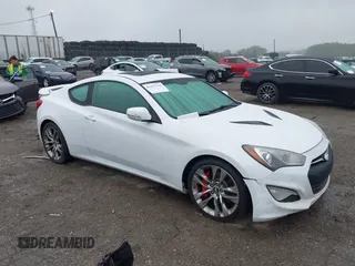 2015 Hyundai Genesis Coupe R-Spec z VIN KMHHU6KJ3FU125152, wystawiony jako IAAI lot #42457798 z przebiegiem 159 477 mil mil oraz . Historia ofert i sprzedaży dostępna na DreamBid. Obrazek 1.