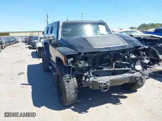 2006 Hummer H3 with VIN 5GTDN136768275733, listed as a IAAI auction lot 41841767 with 91,113 mi miles. Bid and sale history available at carsss.com. Image 1.