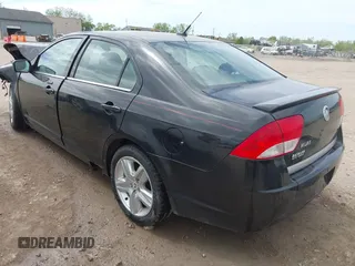 2010 Mercury Milan z VIN 3MEHM0HA2AR664854, wystawiony jako IAAI lot #42217616 z przebiegiem Nie podano mil oraz . Historia ofert i sprzedaży dostępna na DreamBid. Obrazek 3.