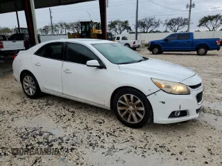 2015 Chevrolet Malibu LT with VIN 1G11D5SL6FF210422, listed as a Copart auction lot 50525375 with 117,934 mi miles and Clean Title. Bid and sale history available at DreamBid. Image 4.