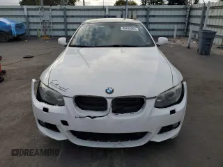 2011 BMW 3 Series 328i with VIN WBAKE3C5XBE441544, listed as a Copart auction lot 86638984 with 131,700 mi miles and Salvage Title. Bid and sale history available at DreamBid. Image 5.