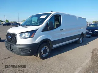 2023 Ford Transit Cargo с VIN 1FTBR1Y81PKB73281, выставлен на аукционе IAAI как лот 42132013 с пробегом 3 844 миль миль и . История ставок и продаж доступна на DreamBid. Изображение 2.