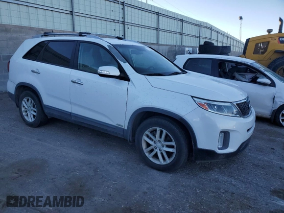 2015 Kia Sorento LX with VIN 5XYKTDA7XFG652288, listed as a Copart auction lot 77898474 with 125,497 mi miles and Clean Title. Bid and sale history available at carsss.com. Image 4.