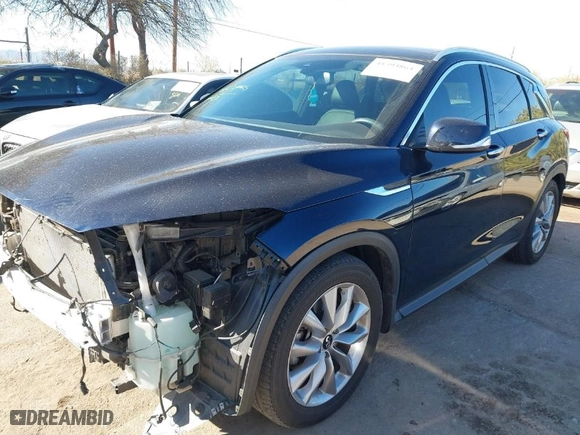 2020 Infiniti QX50 LUXE with VIN 3PCAJ5M17LF109157, listed as a IAAI auction lot 41593864 with 27,895 mi miles. Bid and sale history available at carsss.com. Image 2.