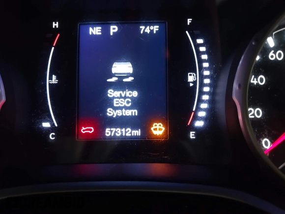 2020 Jeep Compass Latitude z VIN 3C4NJDBB4LT132288, wystawiony jako IAAI lot #42113669 z przebiegiem 57 312 mil mil oraz . Historia ofert i sprzedaży dostępna na DreamBid. Obrazek 15.