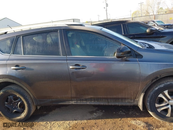 2013 Toyota RAV4 LE with VIN 2T3ZFREV2DW005930, listed as a IAAI auction lot 41995996 with 126,725 mi miles. Bid and sale history available at carsss.com. Image 13.