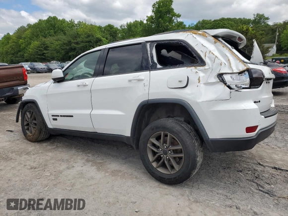 2016 Jeep Grand Cherokee Laredo z VIN 1C4RJFAG5GC399631, wystawiony jako Copart lot #55294584 z przebiegiem Nie podano mil oraz Nie do naprawy • Non repairable. Historia ofert i sprzedaży dostępna na DreamBid. Obrazek 2.