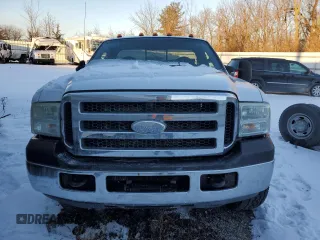 2006 Ford F-350 XL with VIN 1FTWF31P16EB48370, listed as a Copart auction lot 87446034 with Not provided miles and Salvage title. Bid and sale history available at DreamBid. Image 5.