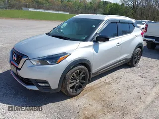 2020 Nissan Kicks SR with VIN 3N1CP5DV8LL566607, listed as a IAAI auction lot 41965487 with 52,119 mi miles. Bid and sale history available at carsss.com. Image 2.