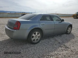 2006 Chrysler 300 C with VIN 2C3KK63H76H513472, listed as a Copart auction lot 72641824 with 178,979 mi miles and Clean Title. Bid and sale history available at carsss.com. Image 3.