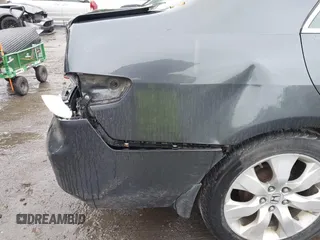 2005 Honda Accord LX z VIN 1HGCM56435A032033, wystawiony jako IAAI lot #42330649 z przebiegiem 236 298 mil mil oraz . Historia ofert i sprzedaży dostępna na DreamBid. Obrazek 16.