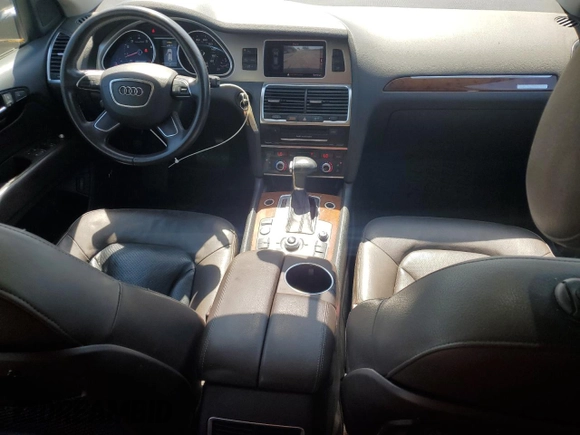 2013 Audi Q7 3.0T S line Prestige with VIN WA1DGAFE8DD016042, listed as a Copart auction lot 53731595 with 104,949 mi miles and Clean Title. Bid and sale history available at carsss.com. Image 8.