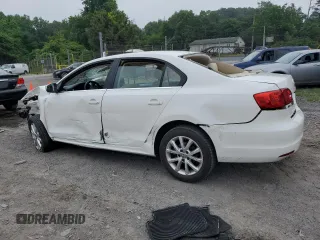 2013 Volkswagen Jetta SE with VIN 3VWDP7AJ4DM362362, listed as a Copart auction lot 62819285 with Not provided miles and Salvage title. Bid and sale history available at DreamBid. Image 2.