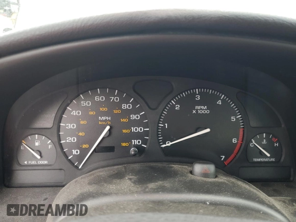 2000 Saturn SL с VIN 1G8ZG5284YZ152285, выставлен на аукционе Copart как лот 59344165 с пробегом Не указан миль и Списание • Salvage title. История ставок и продаж доступна на DreamBid. Изображение 9.