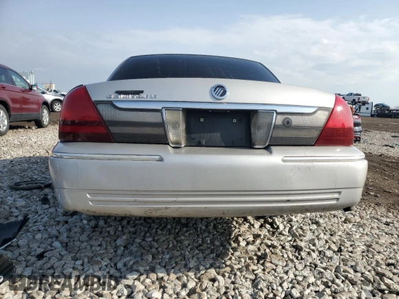 2010 Mercury Grand Marquis LS z VIN 2MEBM7FV4AX636897, wystawiony jako Copart lot #53387985 z przebiegiem Nie podano mil oraz Szkody całkowita. Historia ofert i sprzedaży dostępna na DreamBid. Obrazek 6.
