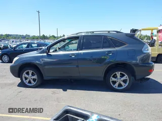 2006 Lexus RX 400h with VIN JTJHW31U062004418, listed as a IAAI auction lot 42730795 with 211,974 mi miles and . Bid and sale history available at DreamBid. Image 14.