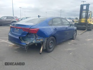 2019 Kia Forte S with VIN 3KPF34AD8KE022803, listed as a IAAI auction lot 41804321 with 80,456 mi miles. Bid and sale history available at carsss.com. Image 4.