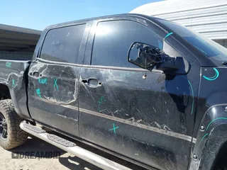 2014 Chevrolet Silverado 1500 LTZ with VIN 3GCUKSEC9EG325632, listed as a IAAI auction lot 41952756 with 196,779 mi miles and . Bid and sale history available at DreamBid. Image 13.