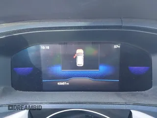 2022 Volkswagen Taos SE z VIN 3VVLX7B20NM097528, wystawiony jako IAAI lot #41152253 z przebiegiem 45 607 mil mil oraz . Historia ofert i sprzedaży dostępna na DreamBid. Obrazek 7.