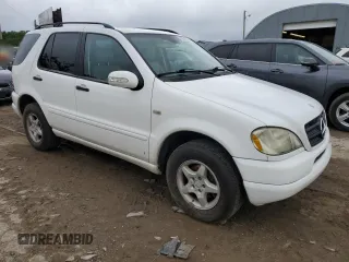 2001 Mercedes-Benz M 320/430/500 with VIN 4JGAB54E51A277087, listed as a Copart auction lot 58258675 with 221,151 mi miles and Salvage title. Bid and sale history available at DreamBid. Image 4.
