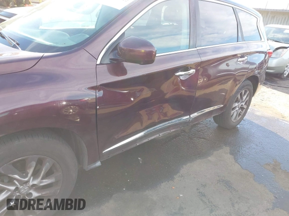 2013 Infiniti JX35 with VIN 5N1AL0MM0DC324641, listed as a IAAI auction lot 41309512 with 133,247 mi miles. Bid and sale history available at carsss.com. Image 6.