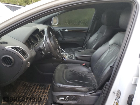 2013 Audi Q7 3.0L TDI Vorsprung Edition with VIN WA1WMCFE8DD003286, listed as a Copart auction lot 71130934 with 327,078 mi miles and Non Repairable. Bid and sale history available at carsss.com. Image 7.