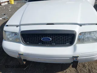 2009 Ford Police Interceptor with VIN 2FAHP71V29X117956, listed as a IAAI auction lot 42468064 with Not provided miles and . Bid and sale history available at DreamBid. Image 6.