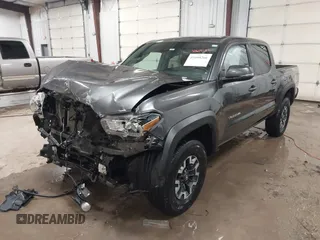 2021 Toyota Tacoma SR z VIN 5TFCZ5AN1MX268854, wystawiony jako IAAI lot #41608266 z przebiegiem 45 823 mil mil oraz . Historia ofert i sprzedaży dostępna na DreamBid. Obrazek 18.