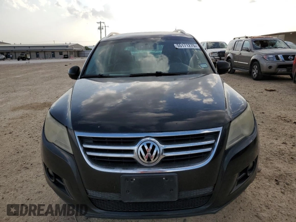 2011 Volkswagen Tiguan SEL with VIN WVGAV7AX3BW524720, listed as a Copart auction lot 55171275 with 142,912 mi miles and Clean title. Bid and sale history available at DreamBid. Image 5.