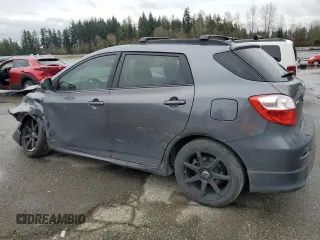 2009 Toyota Matrix S z VIN 2T1LE40E39C005200, wystawiony jako Copart lot #50124745 z przebiegiem 179 951 mil mil oraz Szkoda całkowita • Salvage title. Historia ofert i sprzedaży dostępna na DreamBid. Obrazek 2.