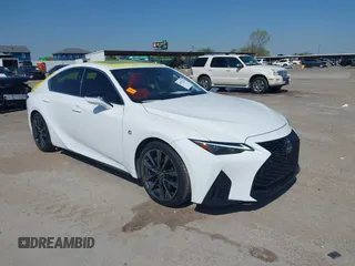 2024 Lexus IS 350 F Sport z VIN JTHGZ1B28R5076833, wystawiony jako IAAI lot #41967134 z przebiegiem 20 704 mil mil oraz . Historia ofert i sprzedaży dostępna na DreamBid. Obrazek 1.