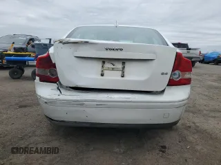 2005 Volvo S40 z VIN YV1MS390652070964, wystawiony jako Copart lot #79863784 z przebiegiem 171 753 mil mil oraz Szkoda całkowita • Salvage title. Historia ofert i sprzedaży dostępna na DreamBid. Obrazek 6.
