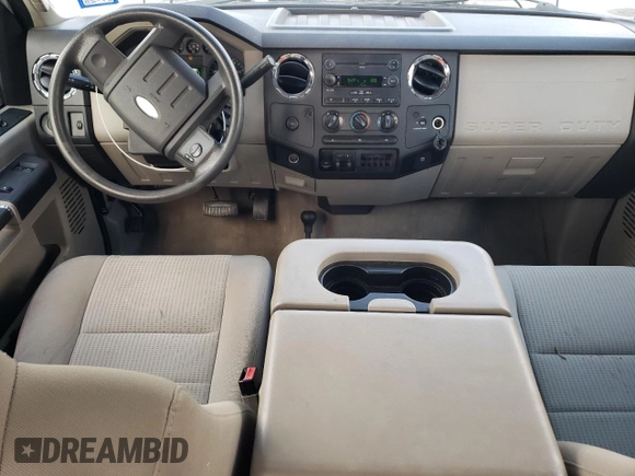 2008 Ford F-350 XL with VIN 1FTWX31R68EC58445, listed as a Copart auction lot 82446874 with 130,297 mi miles and Salvage Title. Bid and sale history available at DreamBid. Image 8.