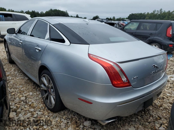 2015 Jaguar XJ with VIN SAJWA1CZ1F8V89918, listed as a Copart auction lot 69972394 with 92,030 mi miles and Clean Title. Bid and sale history available at carsss.com. Image 2.