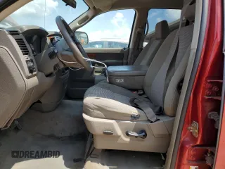 2006 Dodge 1500 SLT z VIN 1D7HA18N36S680632, wystawiony jako Copart lot #55316835 z przebiegiem 176 069 mil mil oraz Szkoda całkowita • Salvage title. Historia ofert i sprzedaży dostępna na DreamBid. Obrazek 7.
