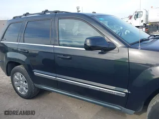 2009 Jeep Grand Cherokee Limited with VIN 1J8HR58P69C525608, listed as a IAAI auction lot 40745815 with 250,157 mi miles. Bid and sale history available at carsss.com. Image 13.