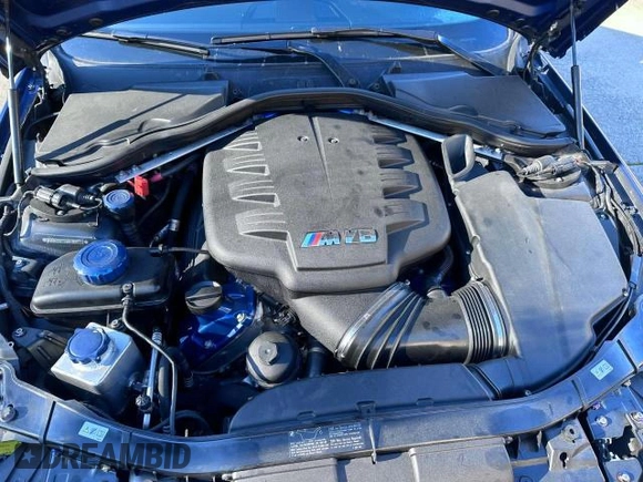2011 BMW M3 with VIN WBSKG9C55BE368172, listed as a Copart auction lot 43218325 with 70,952 mi miles and Clean Title. Bid and sale history available at carsss.com. Image 7.