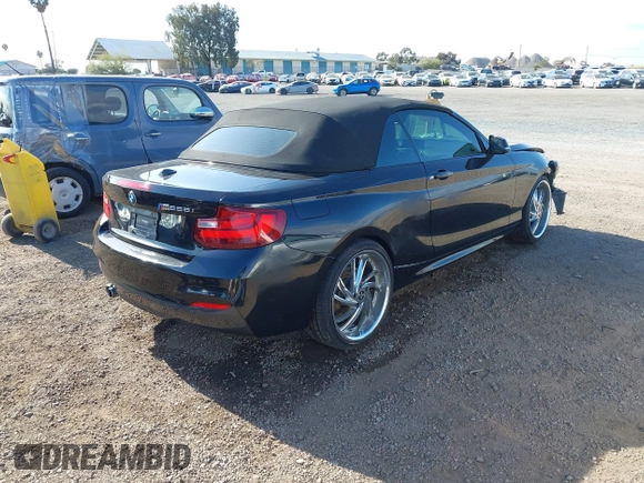 2015 BMW 2 Series 228i с VIN WBA1K5C59FV242829, выставлен на аукционе IAAI как лот 41899187 с пробегом 71 207 миль миль и . История ставок и продаж доступна на DreamBid. Изображение 4.