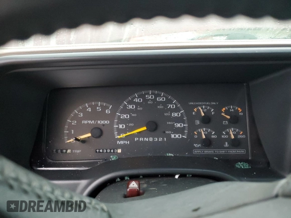 1999 Chevrolet Suburban with VIN 1GNFK16R7XJ402741, listed as a Copart auction lot 73283404 with 143,943 mi miles and Salvage Title. Bid and sale history available at carsss.com. Image 9.
