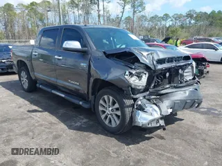 2016 Toyota Tundra 4WD Truck LTD with VIN 5TFHW5F12GX568363, listed as a IAAI auction lot 41722312 with 239,382 mi miles. Bid and sale history available at carsss.com. Image 1.