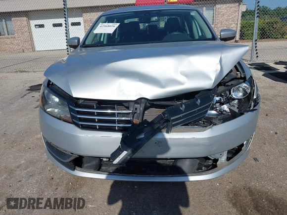 2013 Volkswagen Passat SE with VIN 1VWBH7A36DC001528, listed as a IAAI auction lot 42568026 with 186,814 mi miles and . Bid and sale history available at DreamBid. Image 6.
