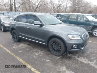 2017 Audi Q5 Premium with VIN WA1C2AFP8HA066572, listed as a IAAI auction lot 41798158 with 90,363 mi miles. Bid and sale history available at carsss.com. Image 1.