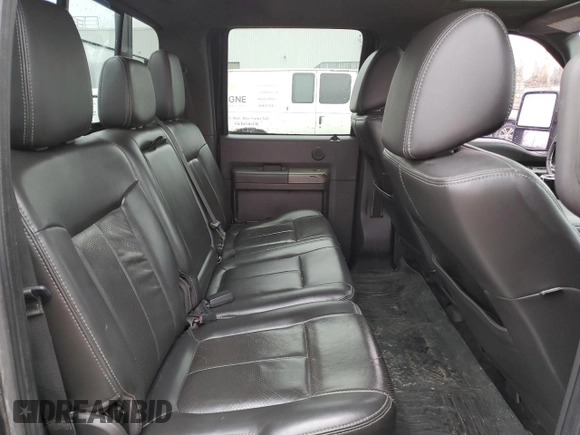 2011 Ford F-250 XL z VIN 1FT7W2BT1BEB63956, wystawiony jako Copart lot #51871755 z przebiegiem 202 638 mil mil oraz Czysty tytuł • Clean title. Historia ofert i sprzedaży dostępna na DreamBid. Obrazek 10.
