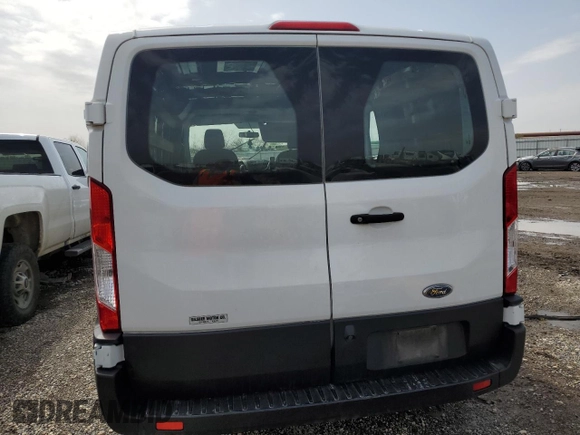 2019 Ford Transit z VIN 1FTYR1ZM9KKA42517, wystawiony jako Copart lot #47355825 z przebiegiem Nie podano mil oraz Szkoda całkowita • Salvage title. Historia ofert i sprzedaży dostępna na DreamBid. Obrazek 6.